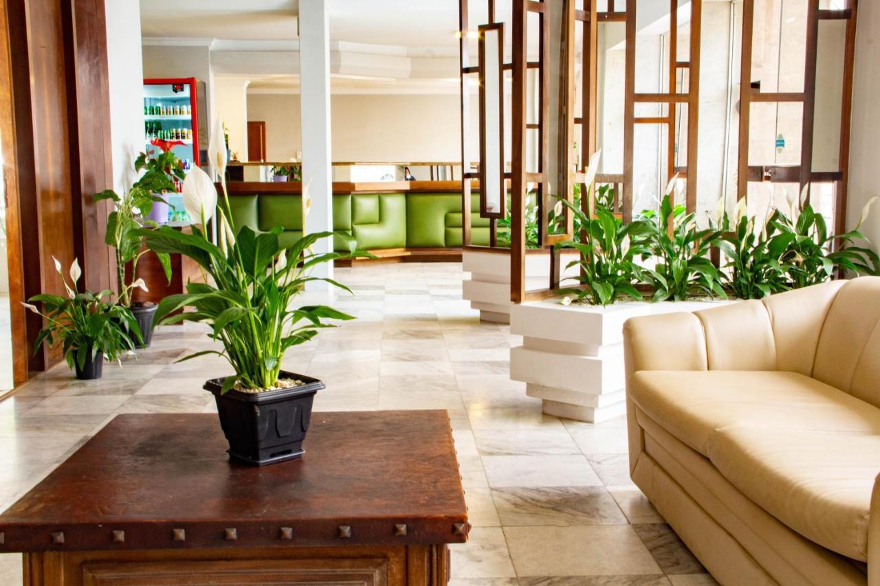 Hotel Domhof Blumenau Extérieur photo